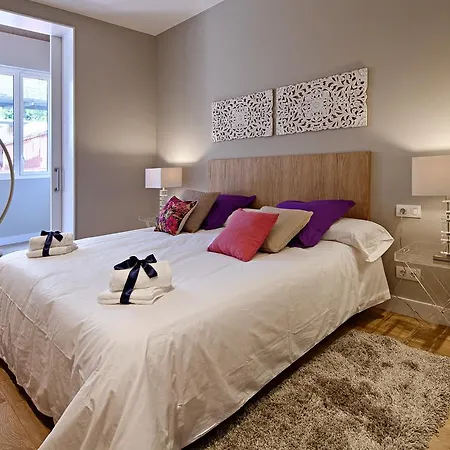 Apartment Habitat Plaza *